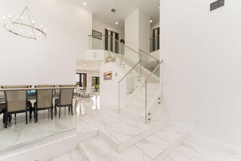 9475 Equus Circle
