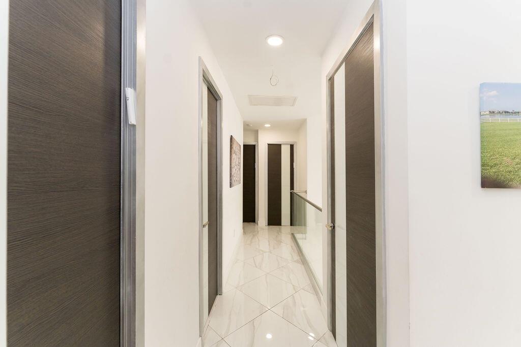 9475 Equus Circle