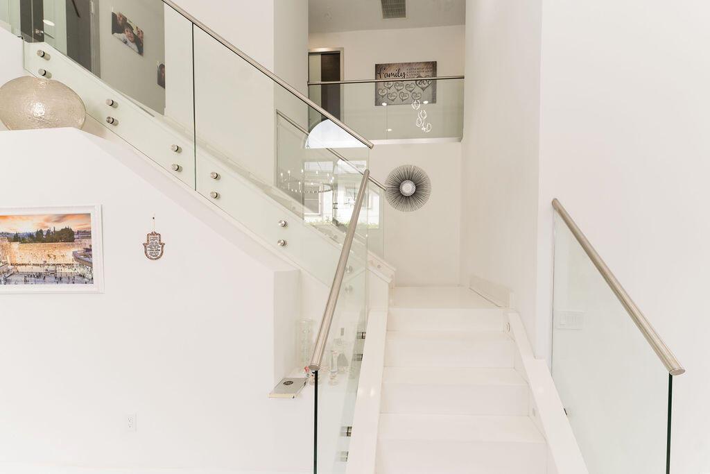 9475 Equus Circle