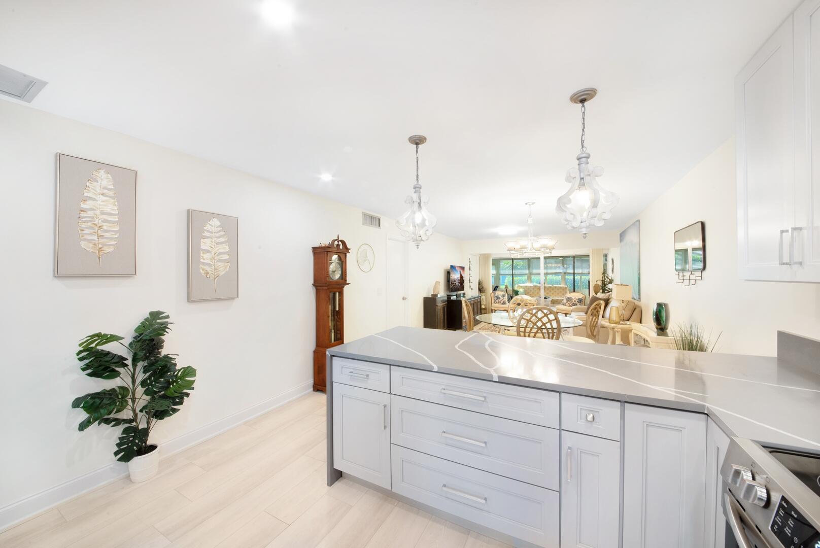 1041 Orange Terrace 101, Delray Beach Unit: 101