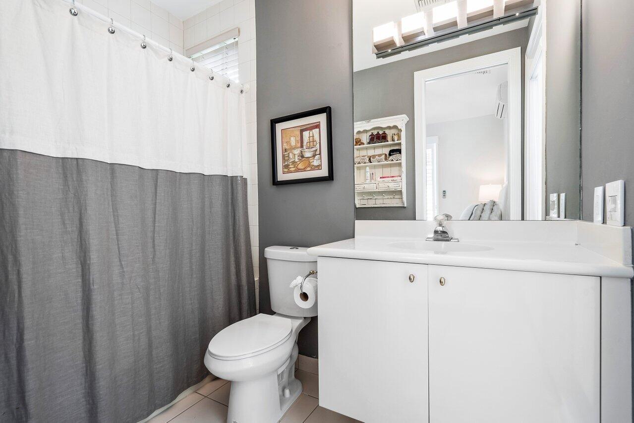 6379 Avalon Pointe Court