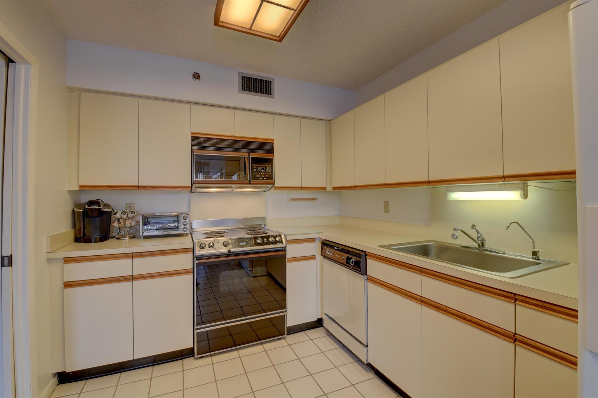 7194 Promenade Drive 202