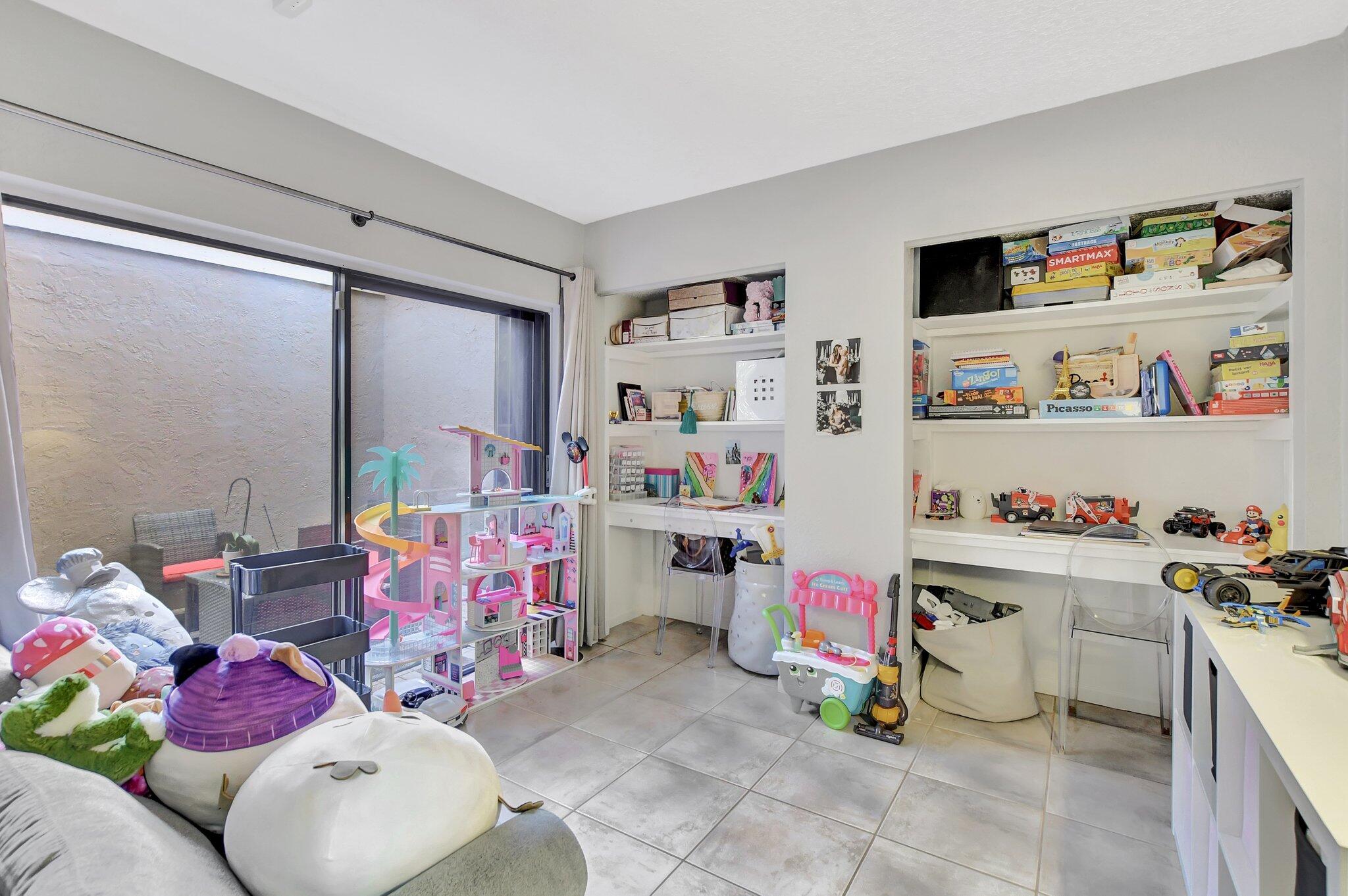 6650 Thornhill Court