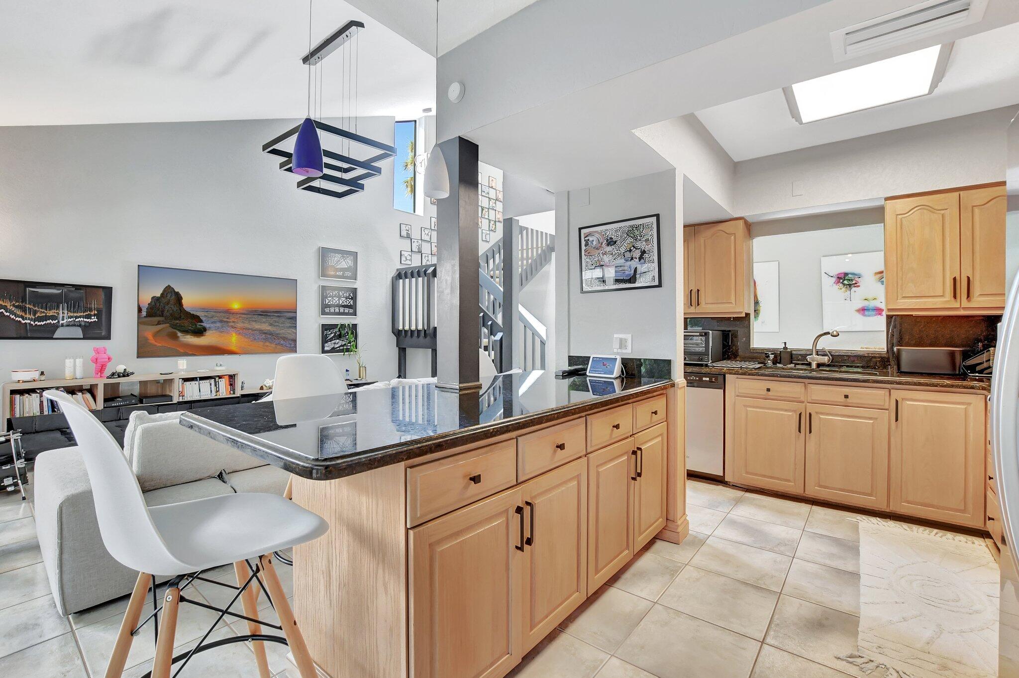 6650 Thornhill Court