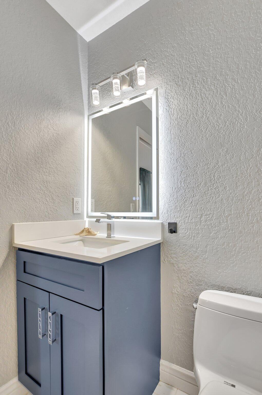 6650 Thornhill Court