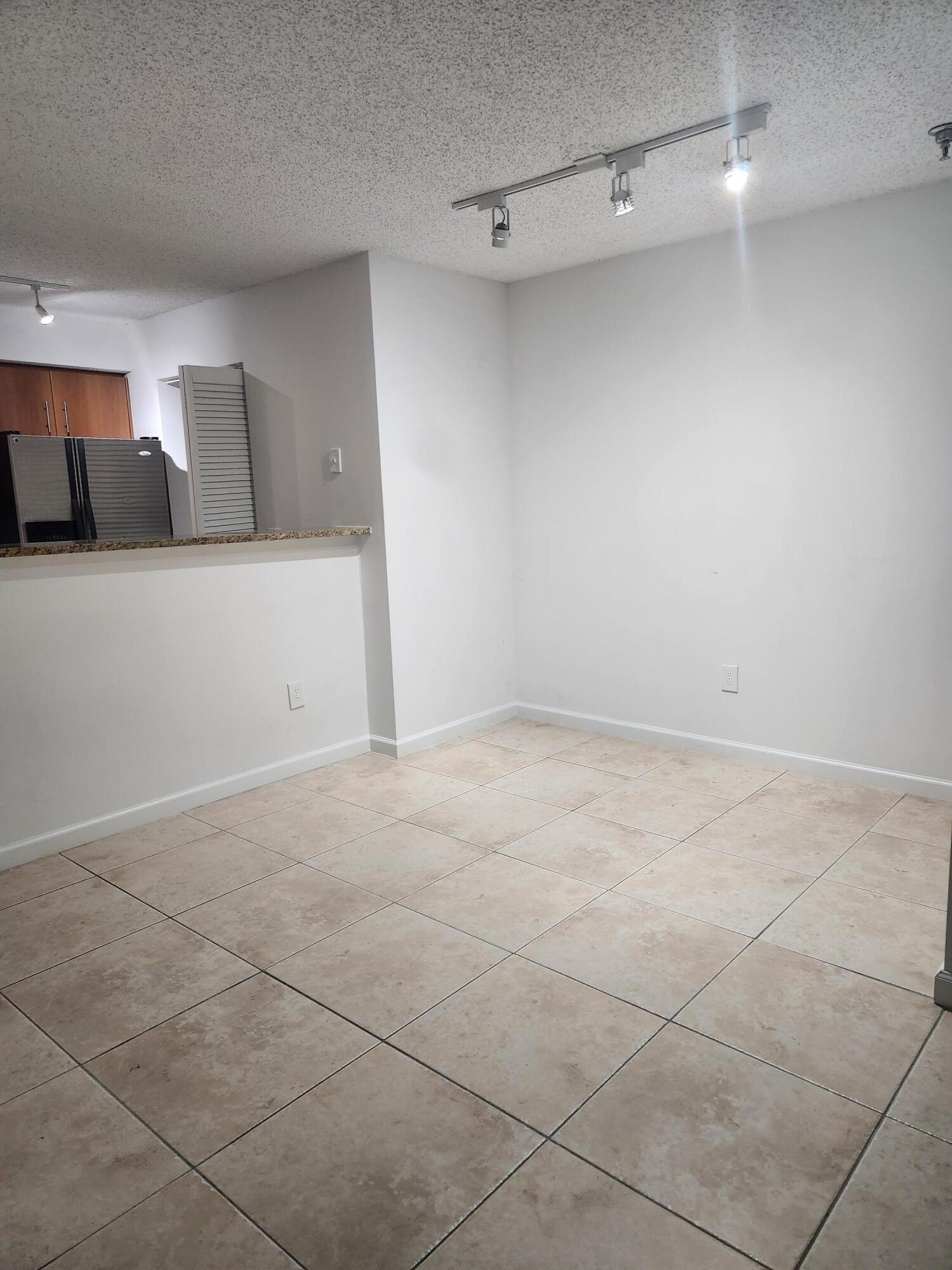 1020 Crystal F Way F, Delray Beach Unit: F