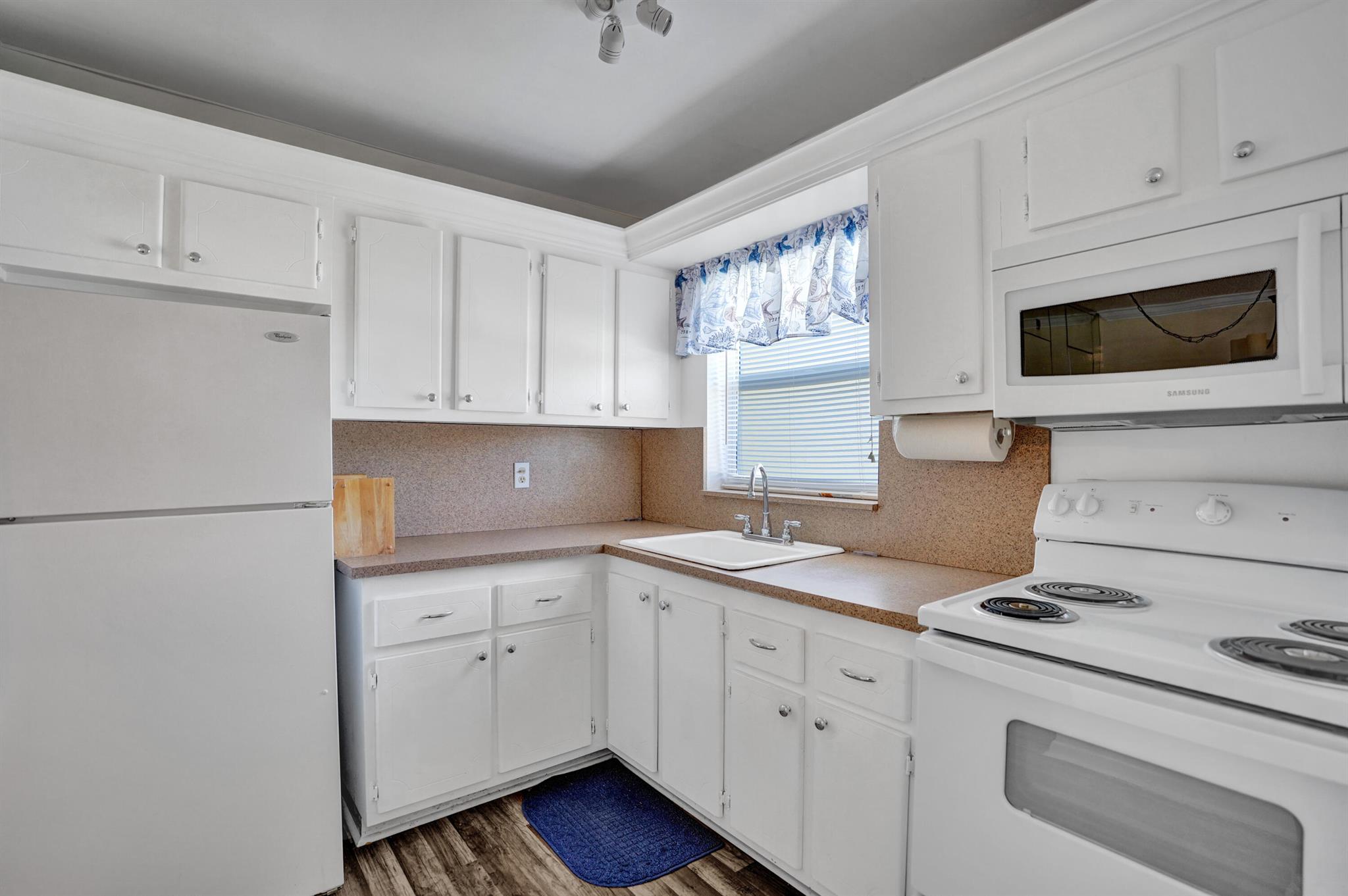 3647 SW Natura Avenue B