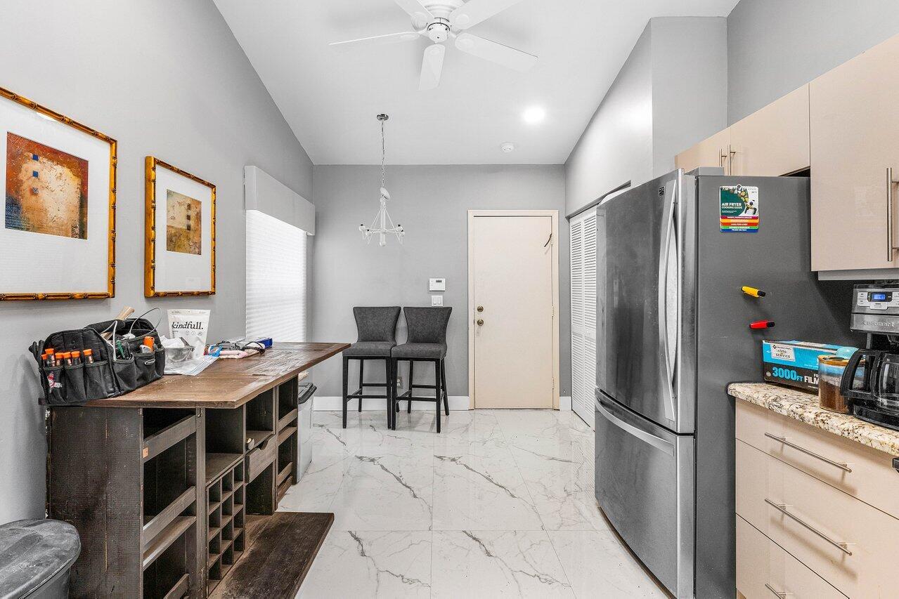 7572 Island Breeze Terrace