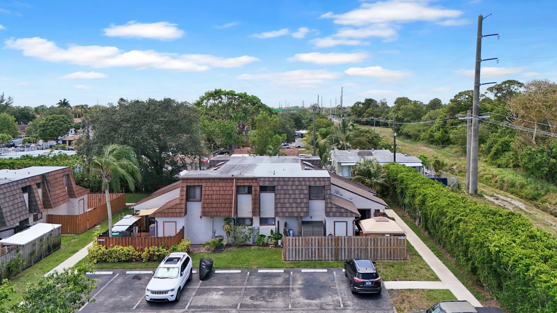 4099 Palm Bay Circle A, West Palm Beach Unit: A