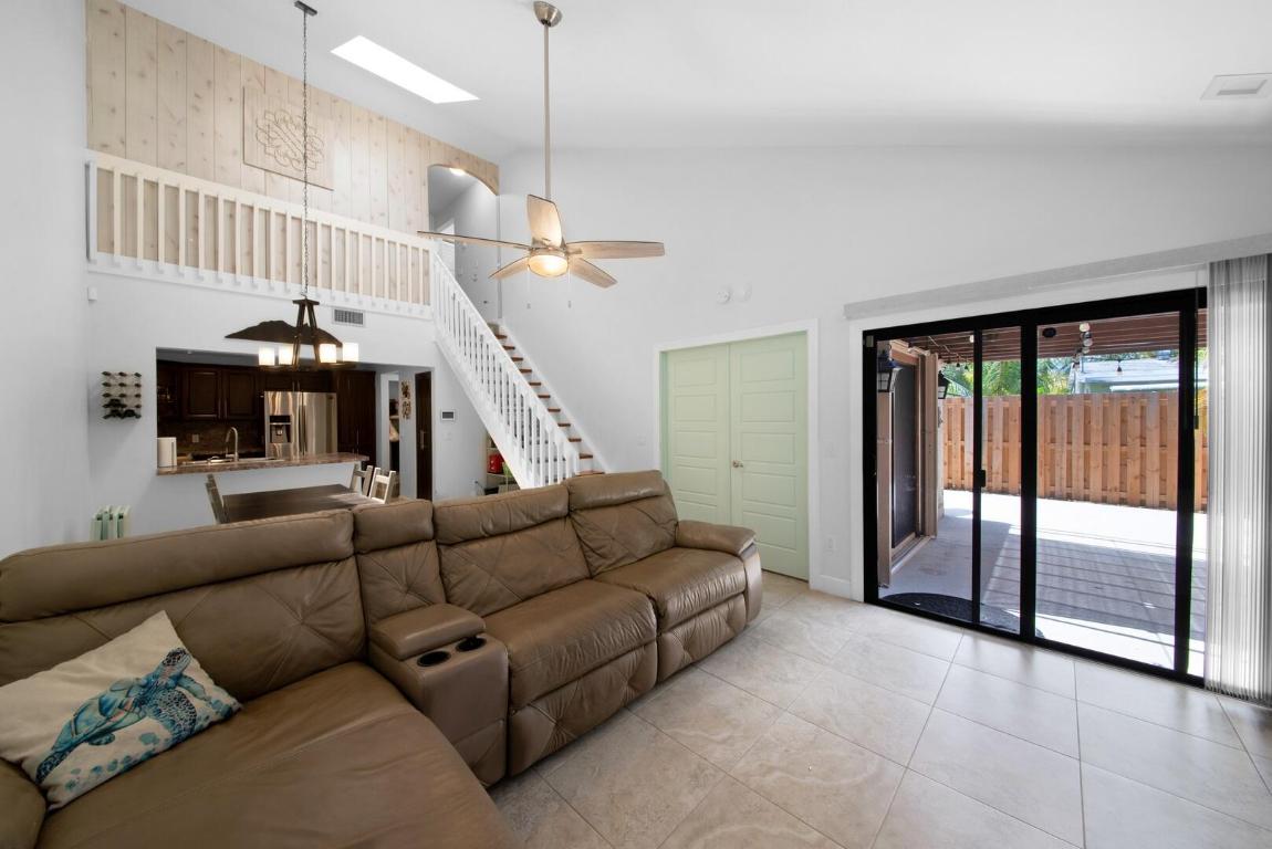 4099 Palm Bay Circle A, West Palm Beach Unit: A