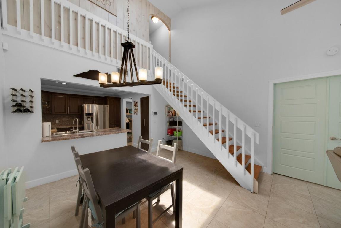 4099 Palm Bay Circle A, West Palm Beach Unit: A