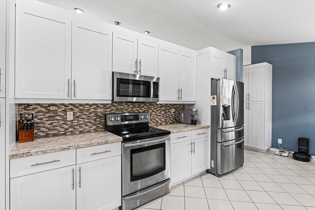 5350 Casa Real Drive
