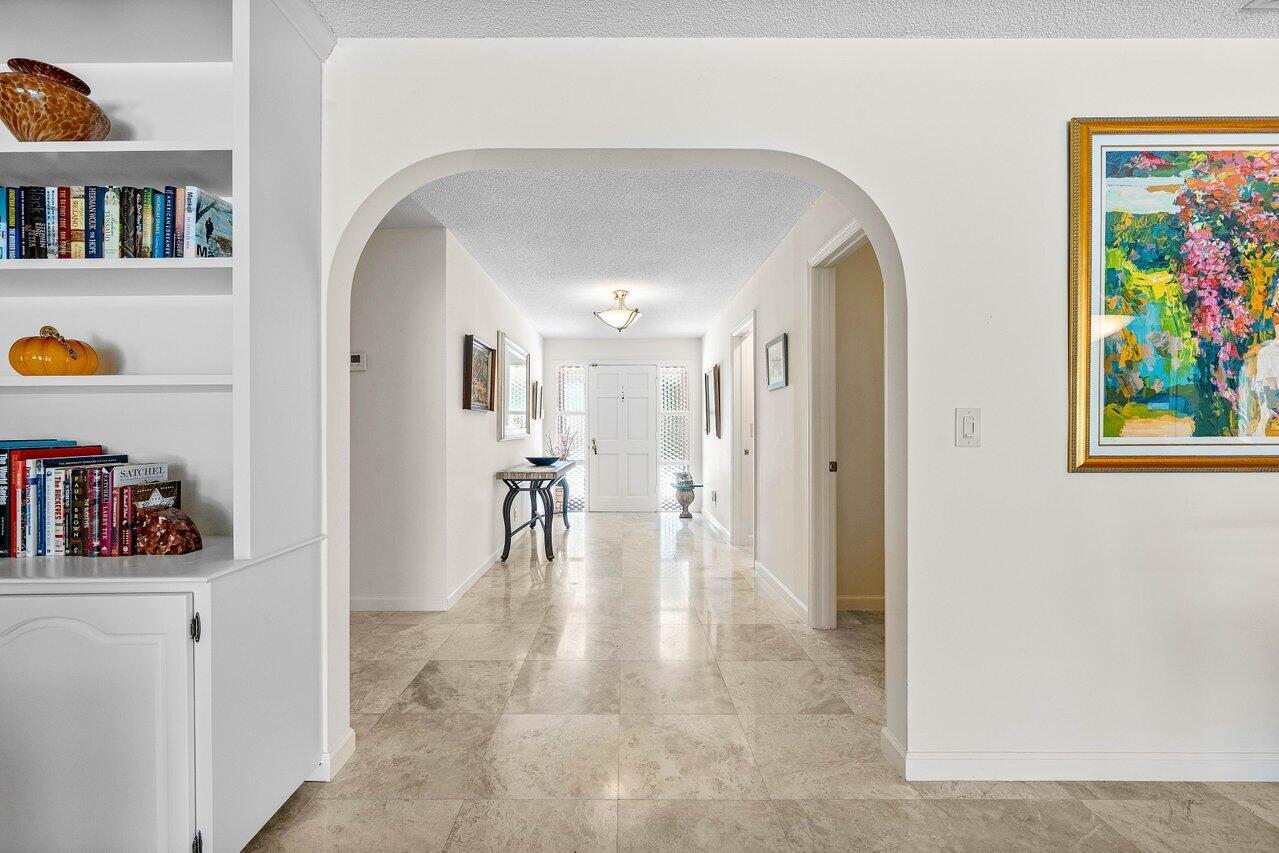 489 S Country Club Drive