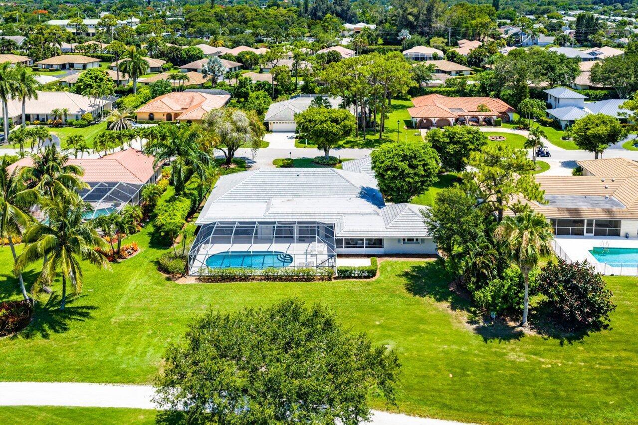489 S Country Club Drive