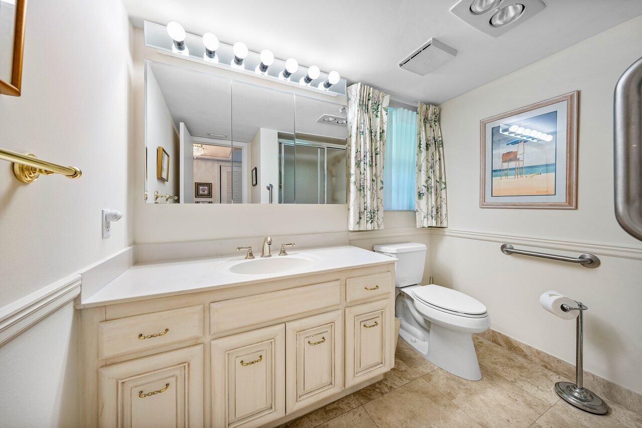489 S Country Club Drive