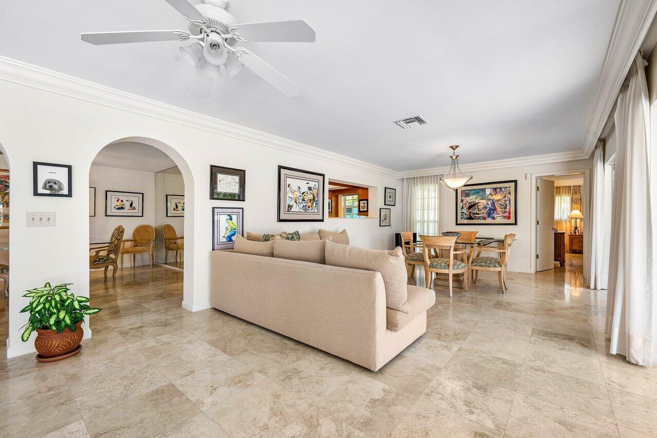 489 S Country Club Drive
