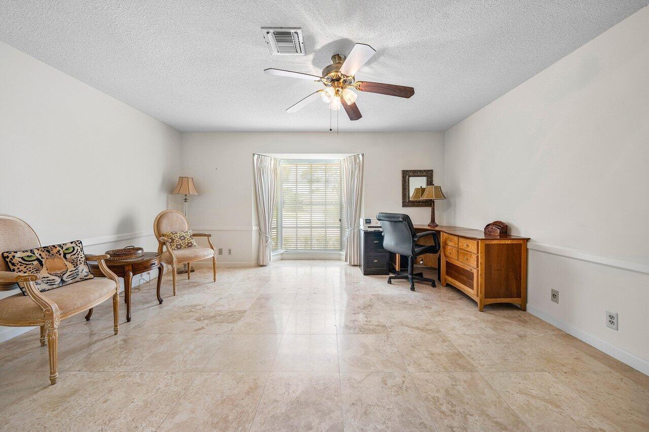 489 S Country Club Drive