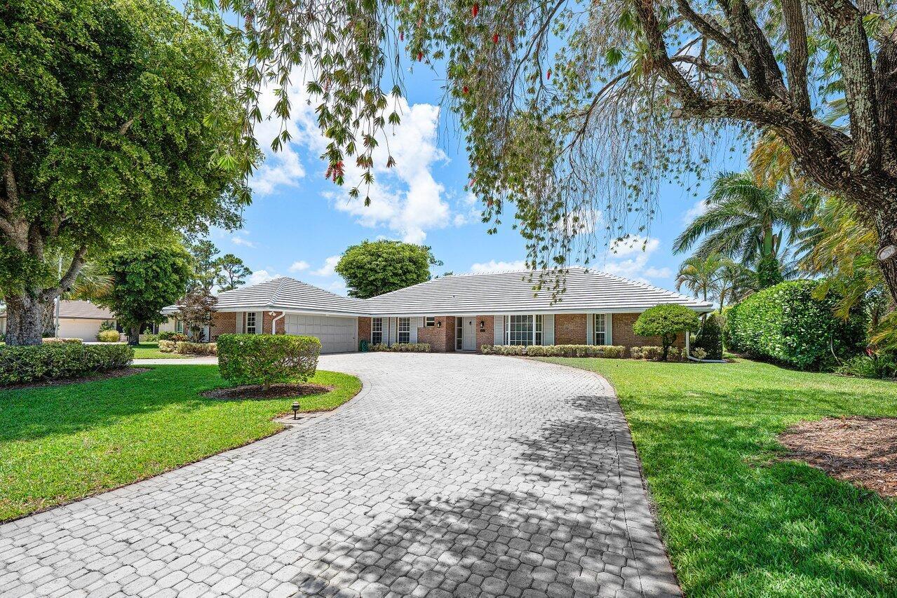 489 S Country Club Drive