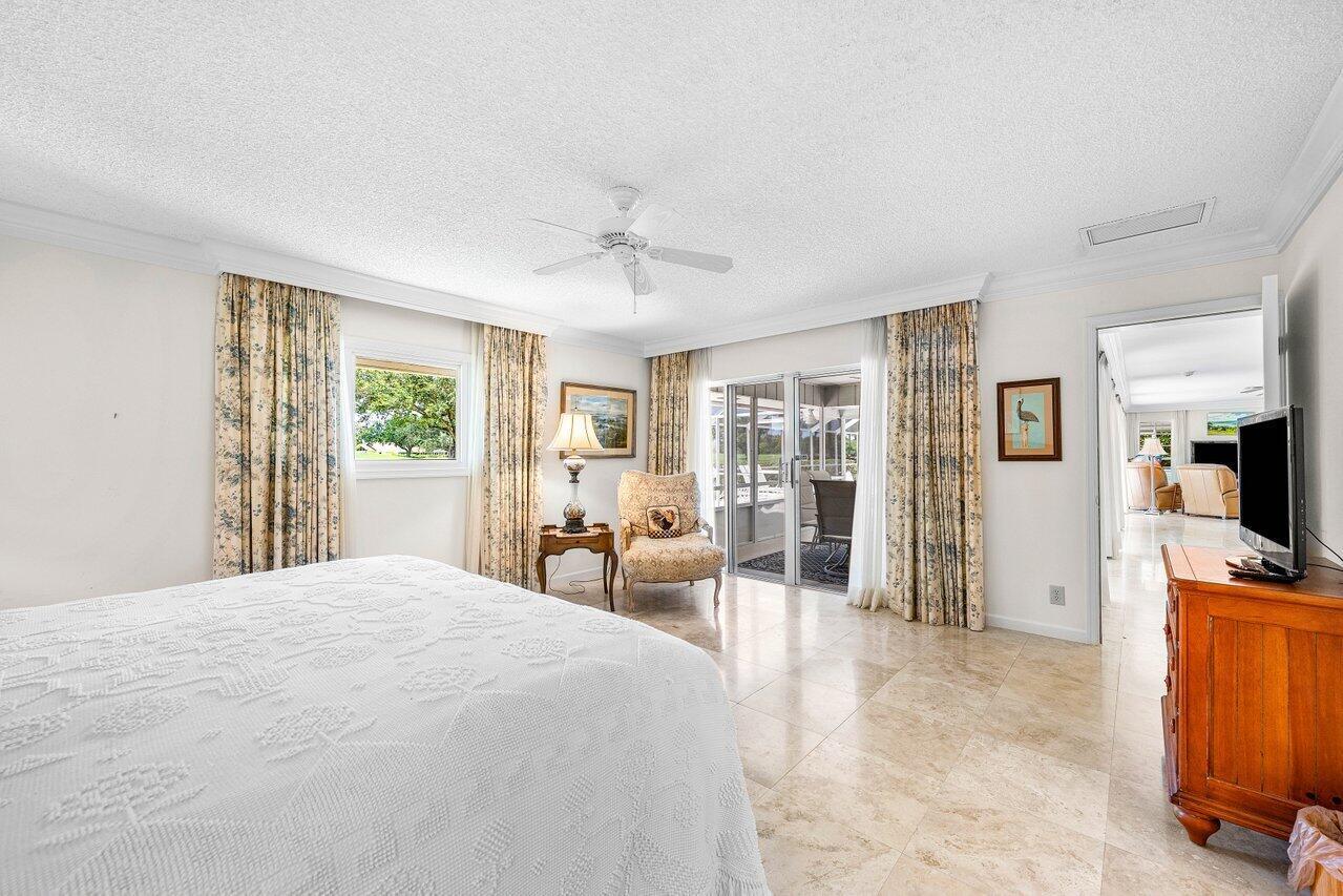 489 S Country Club Drive