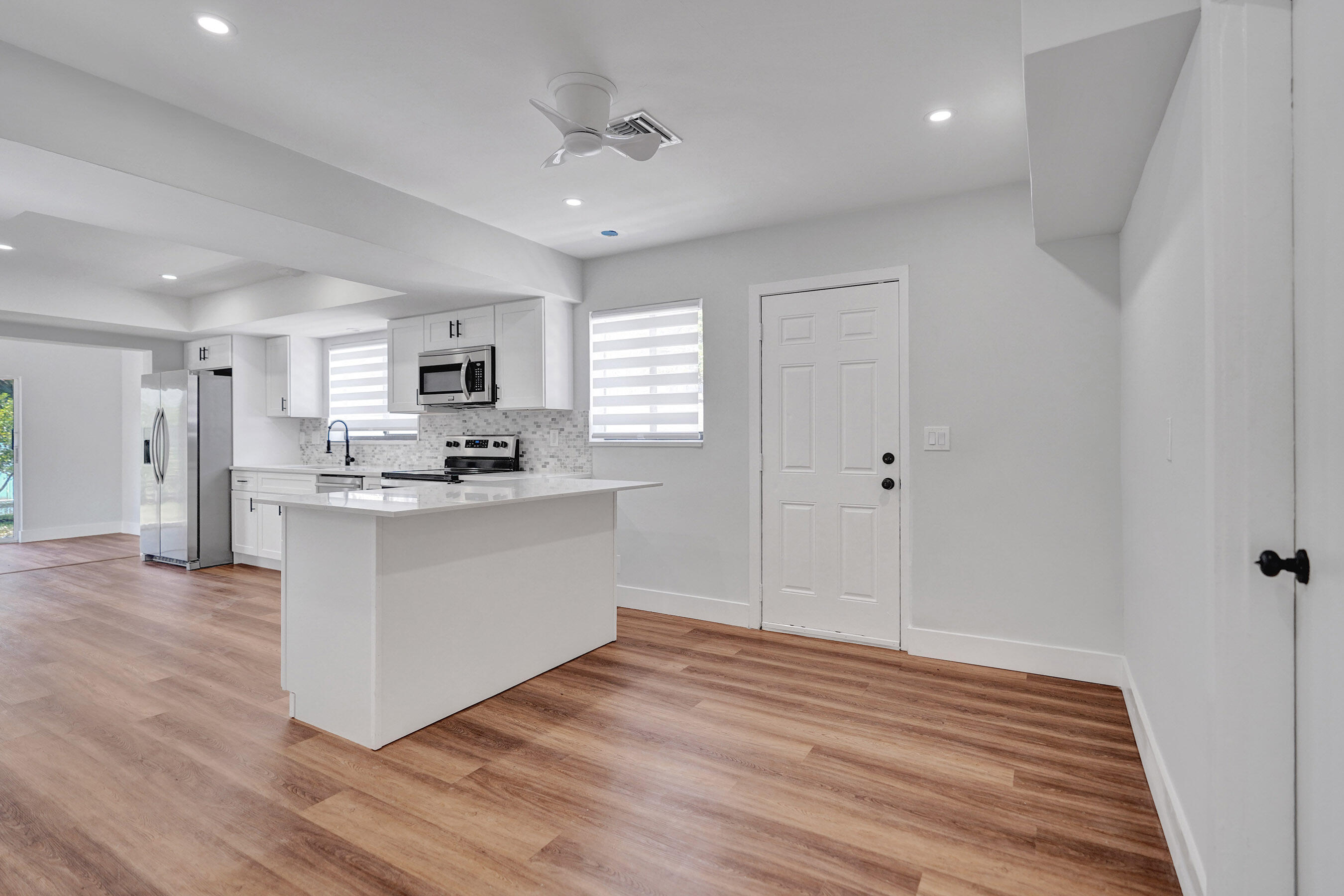 450 NW 15th Street