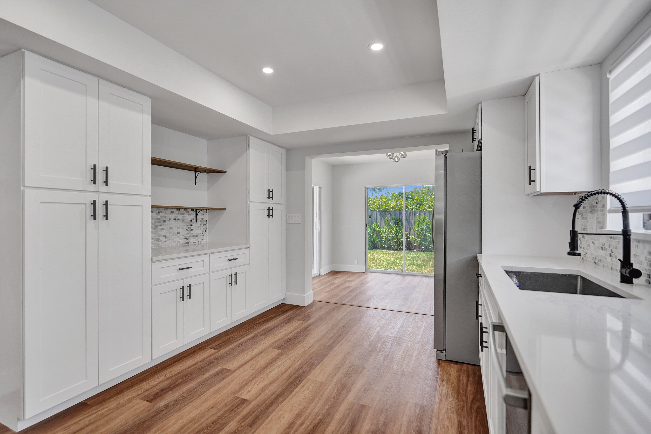 450 NW 15th Street