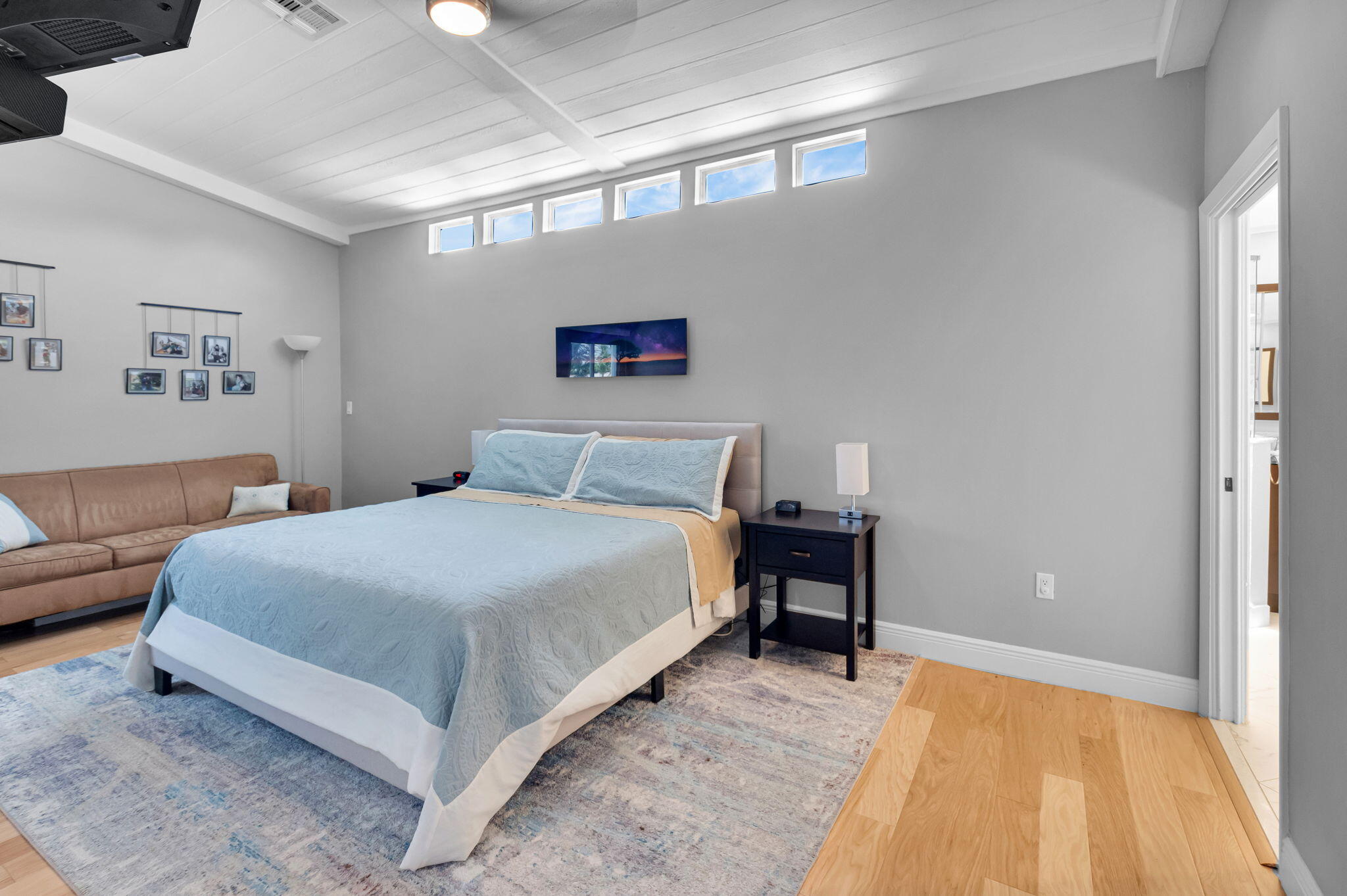 6851 Giralda Circle