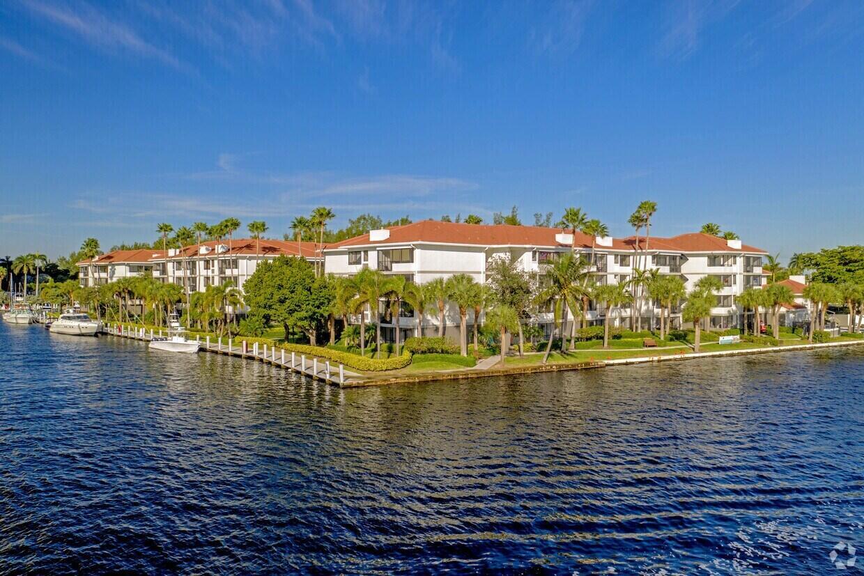 5500 N Military Trail