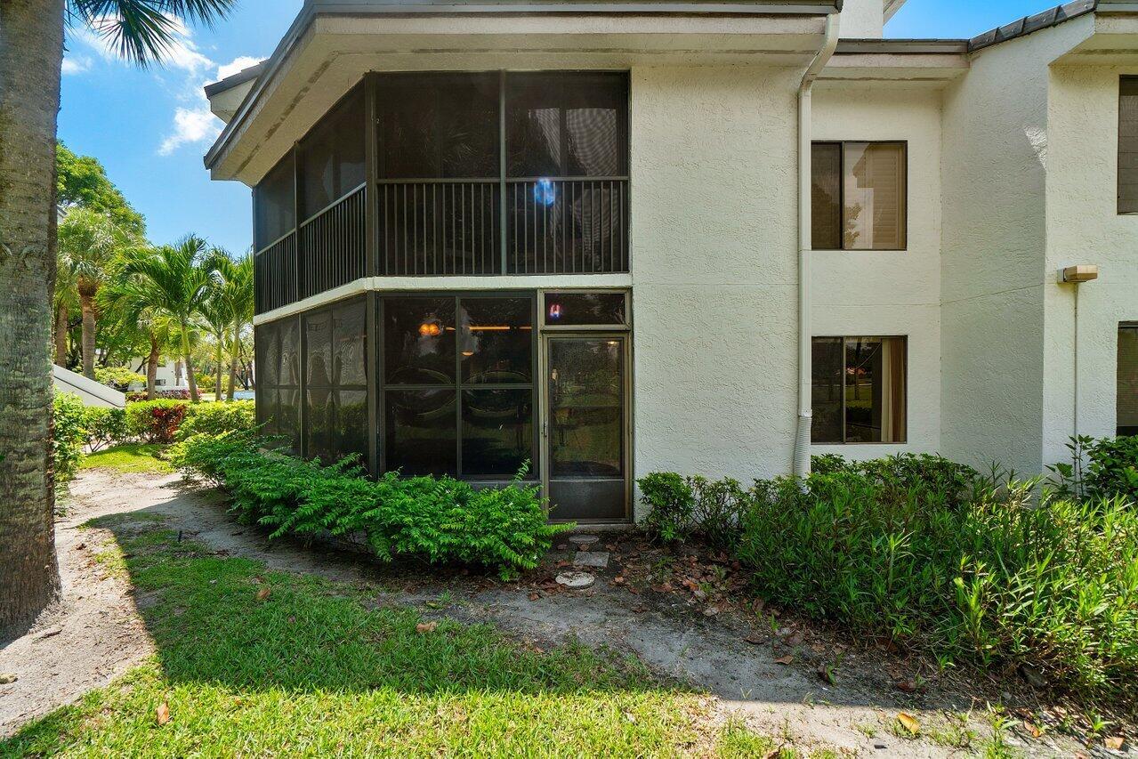 15321 Strathearn Drive 10902