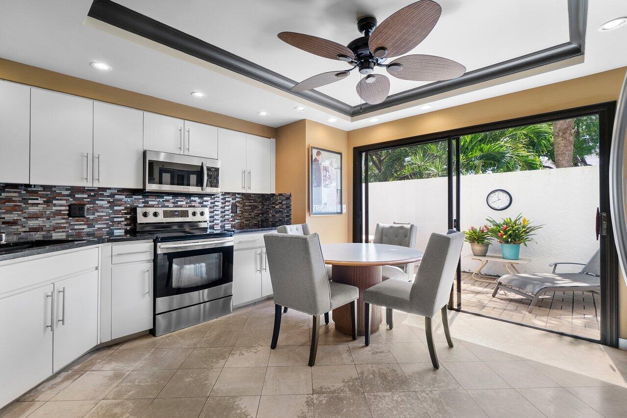 15321 Strathearn Drive 10902