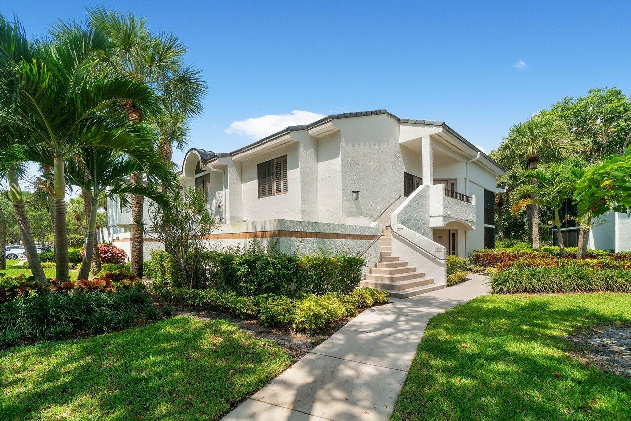 15321 Strathearn Drive 10902