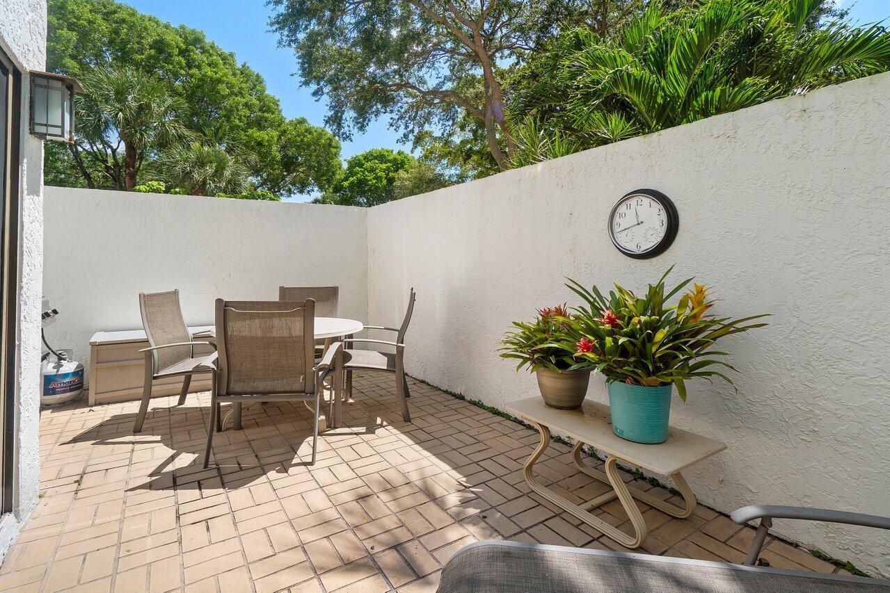 15321 Strathearn Drive 10902