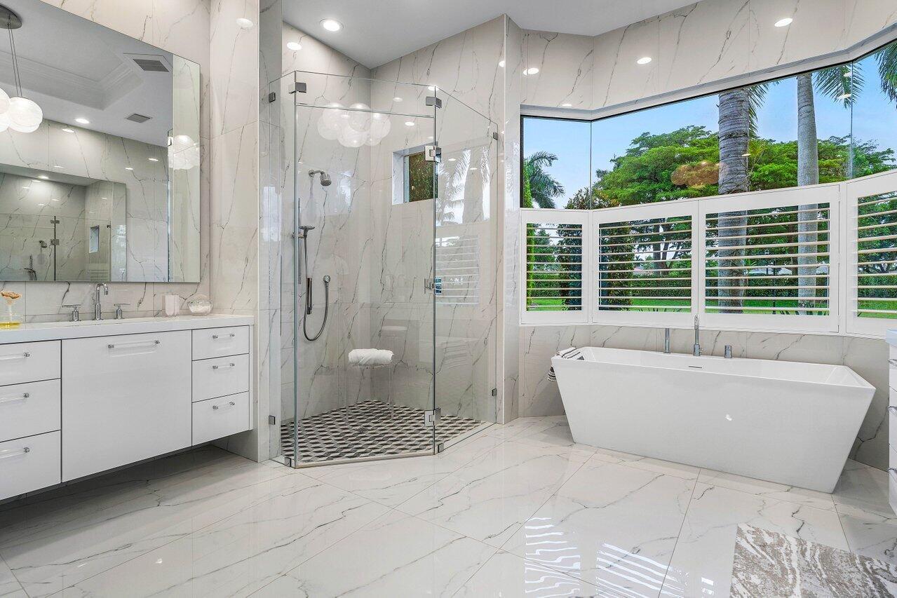 3867 NW Landings Drive