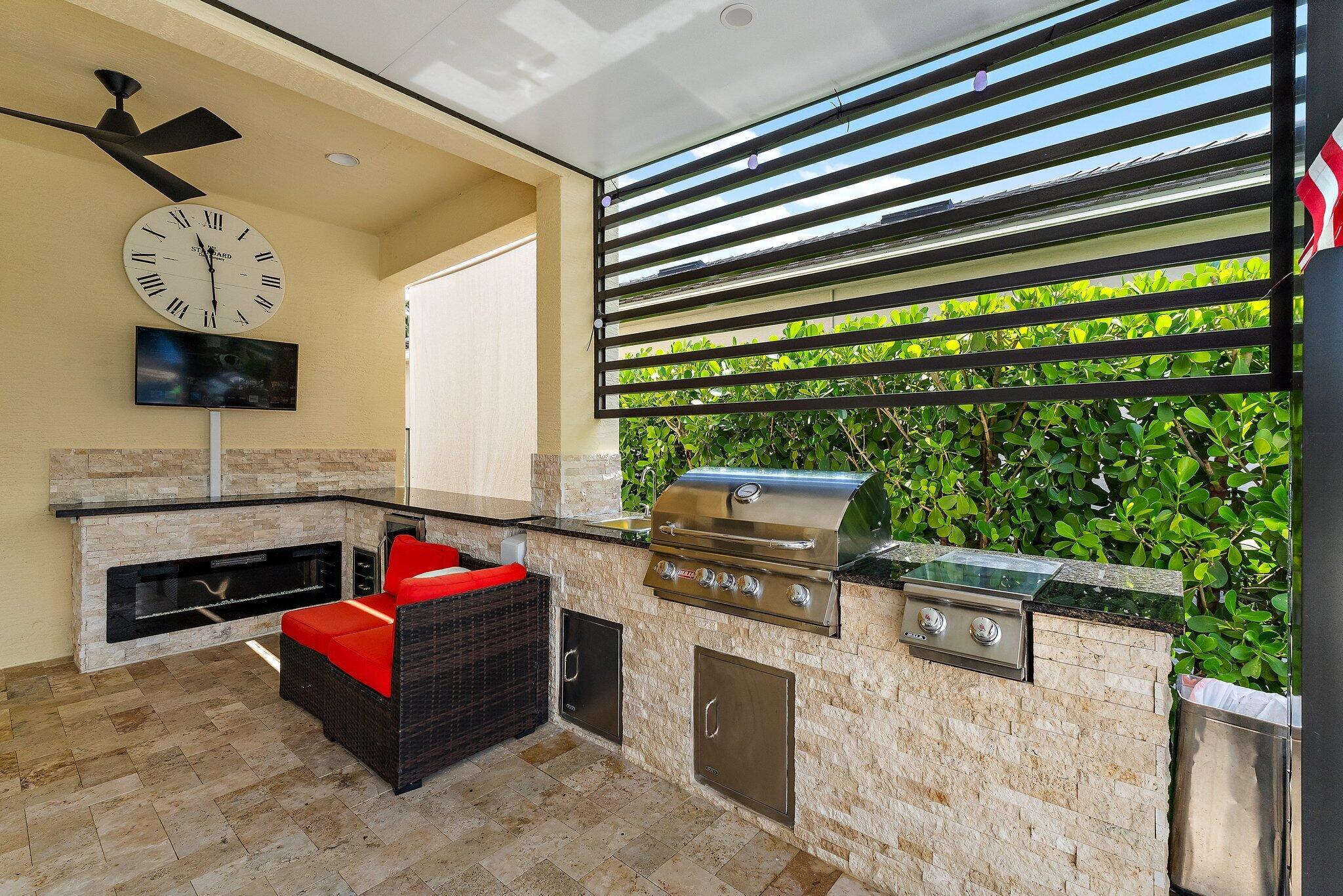 15834 Hummingbird Lane