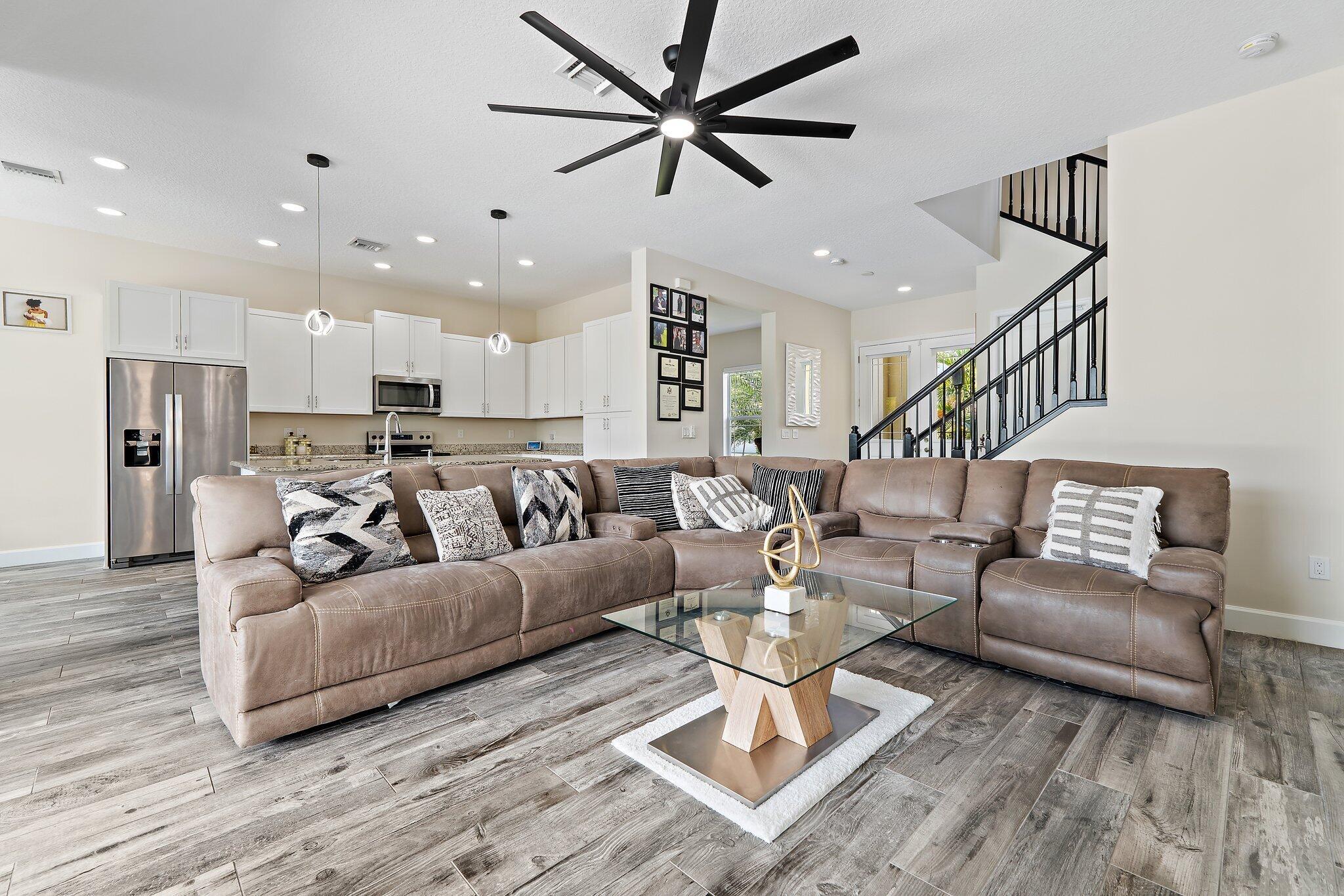 15834 Hummingbird Lane