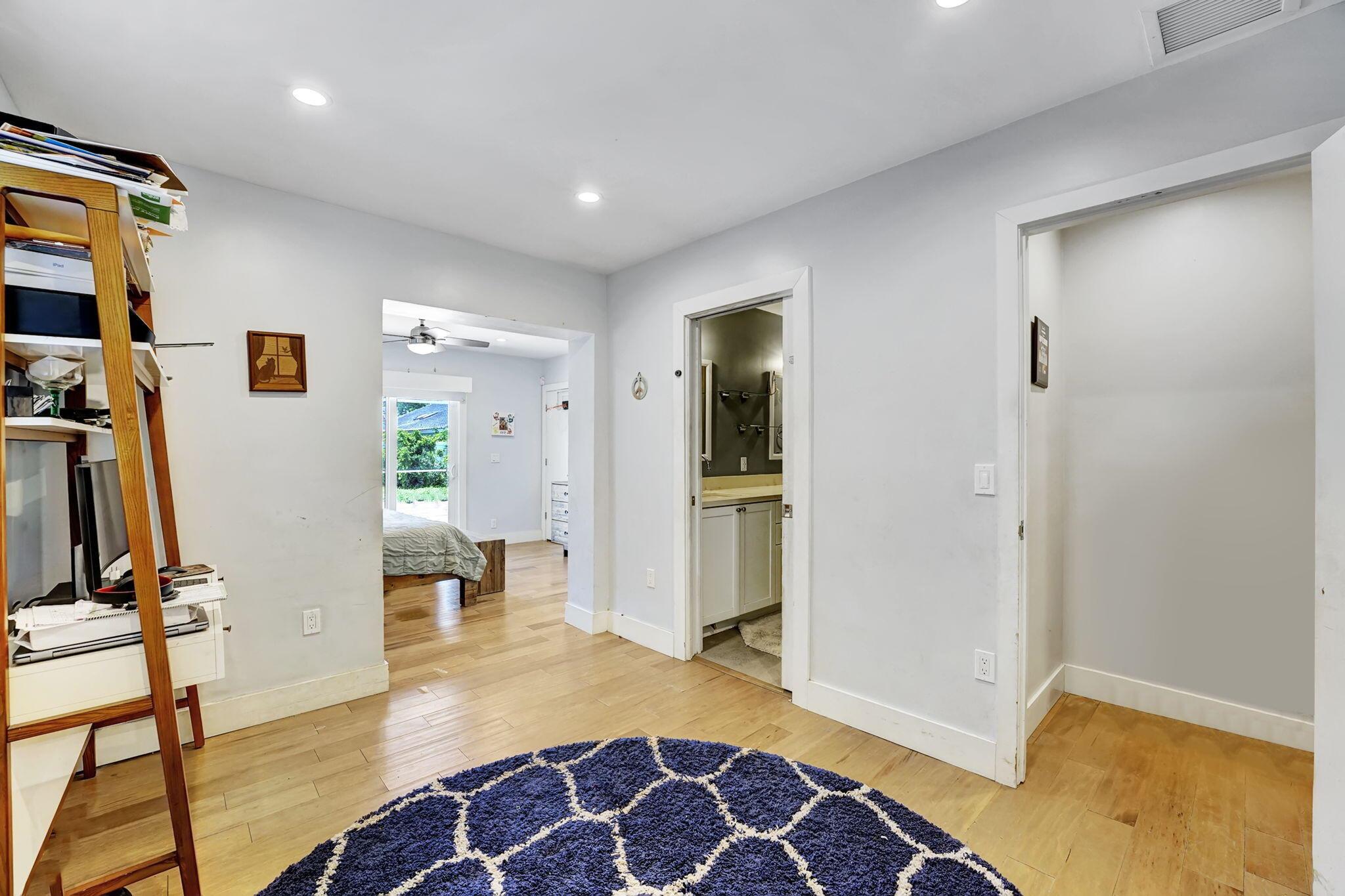 1260 SW 17th Street