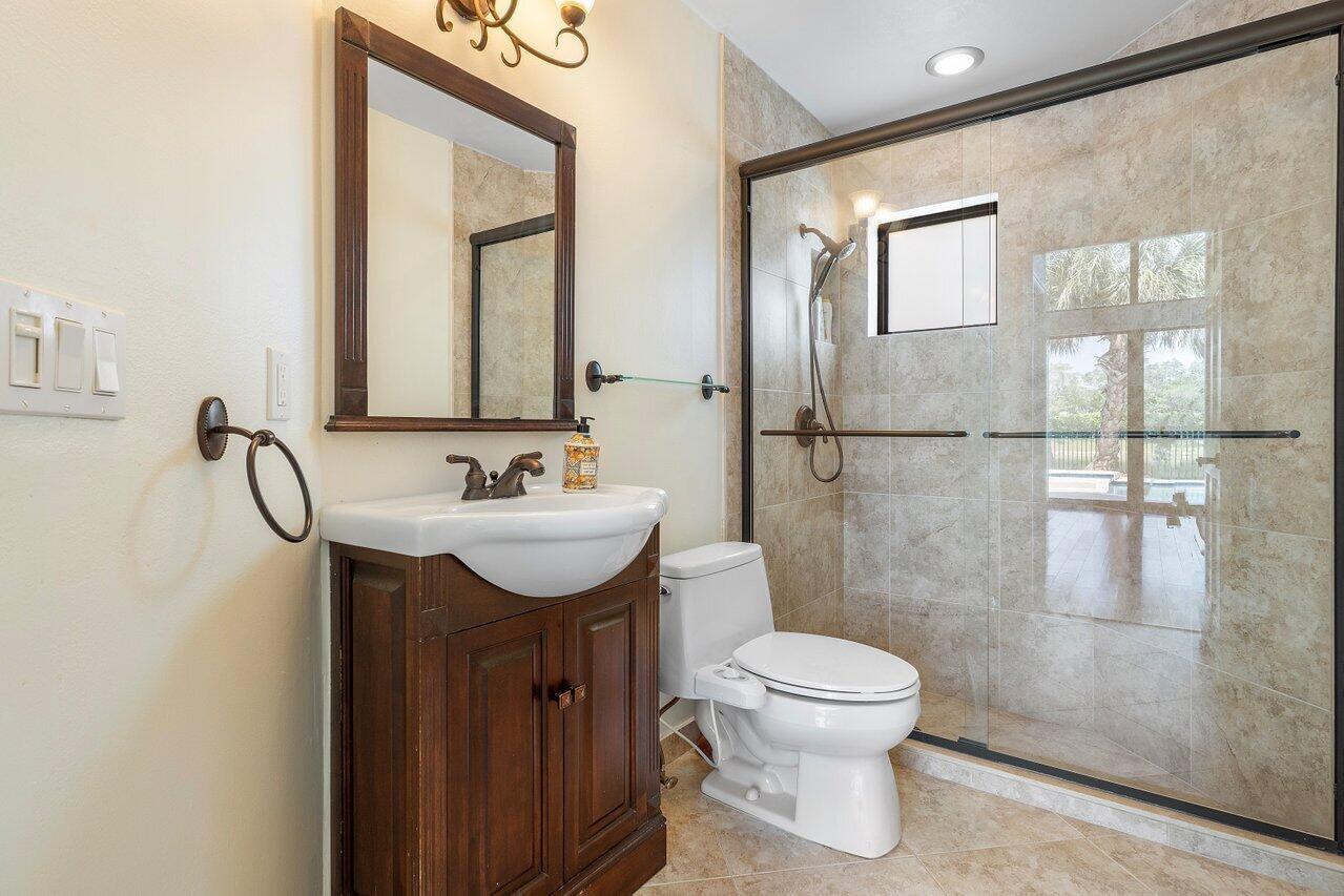 10744 Avenida Santa Ana