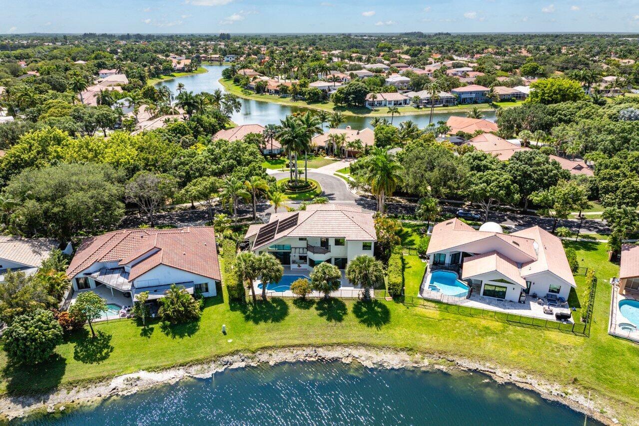 10744 Avenida Santa Ana