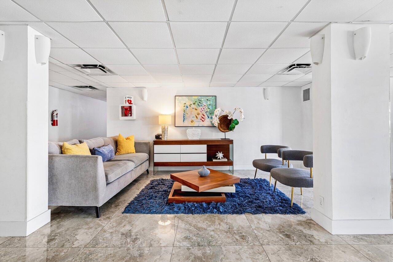 550 Bayshore Drive 312