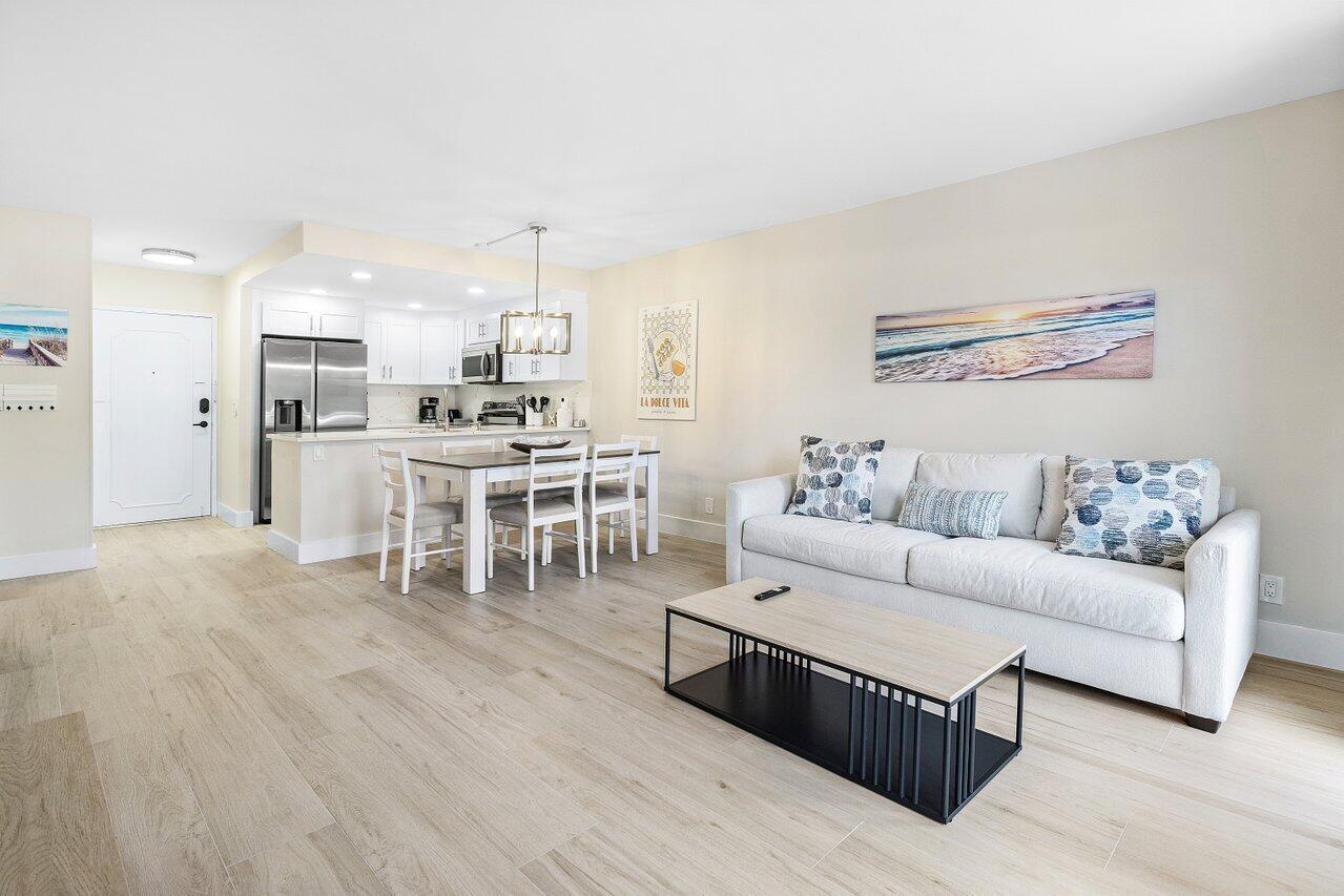 550 Bayshore Drive 312