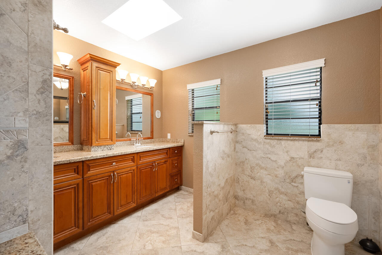 2413 NW 26th Street