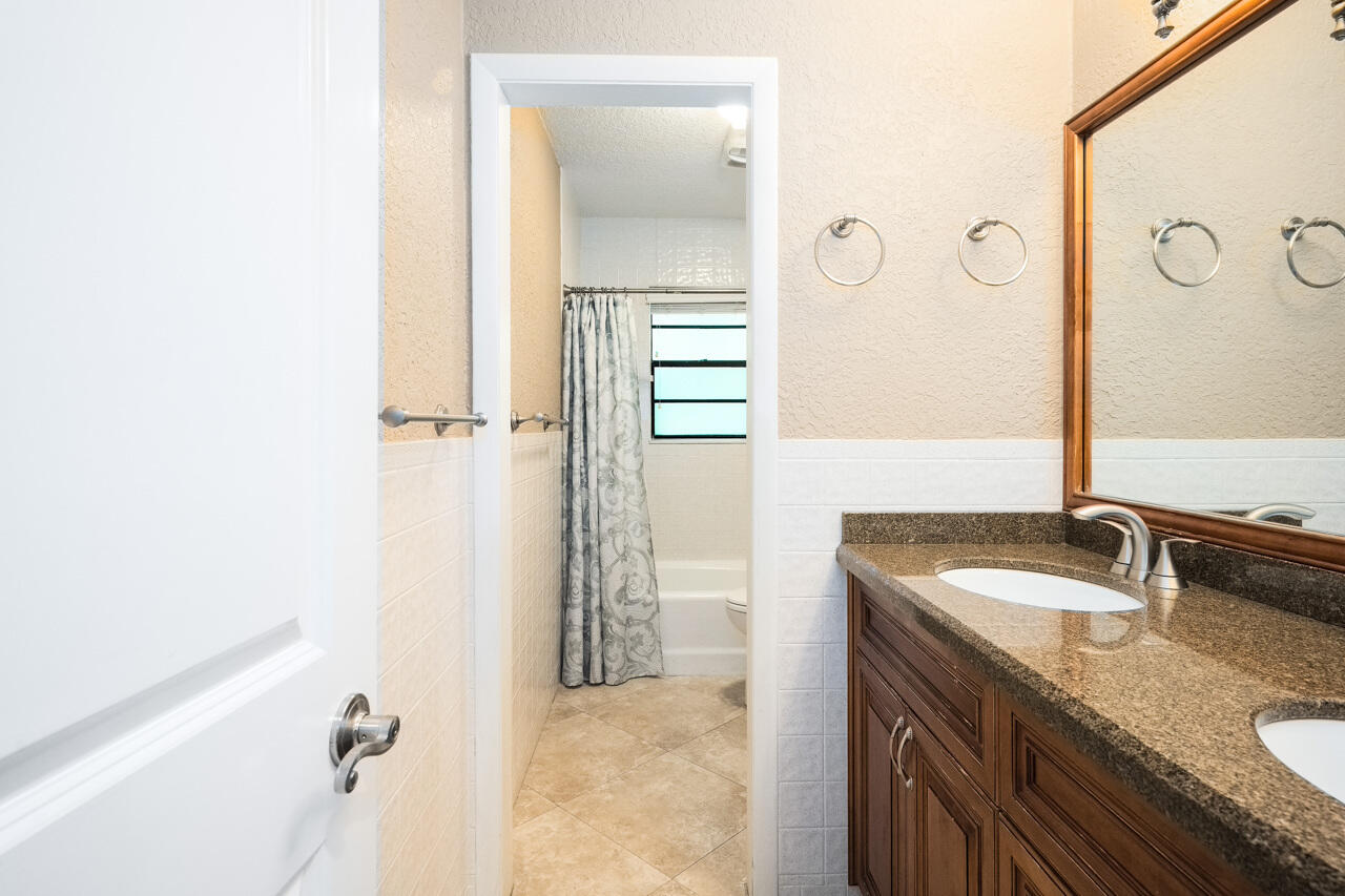 2413 NW 26th Street