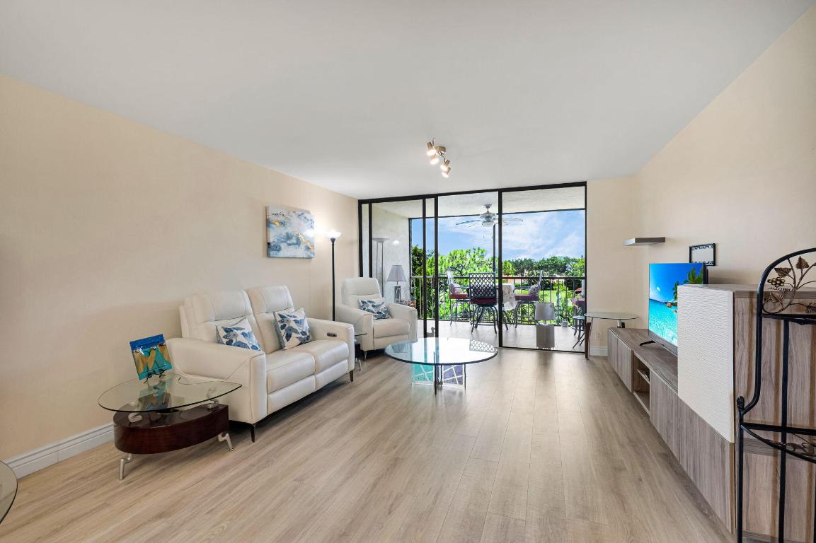 6562 Boca Del Mar Drive 523, Boca Raton Unit: 523