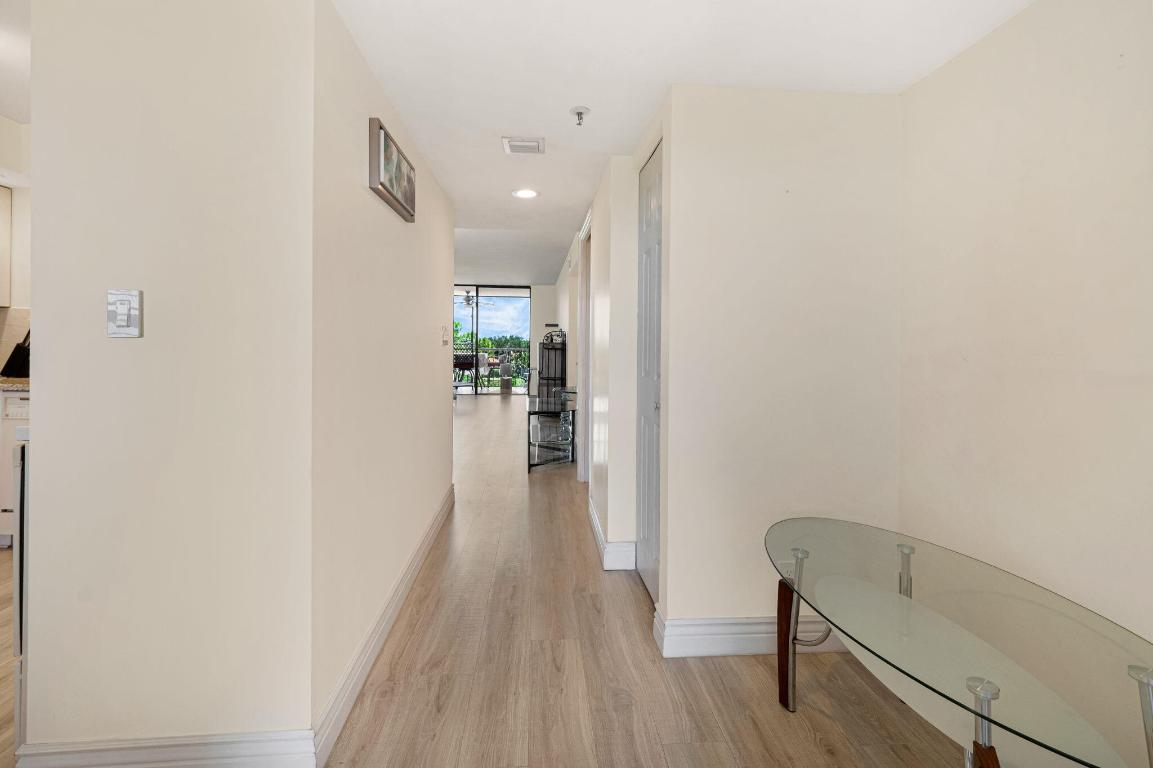 6562 Boca Del Mar Drive 523, Boca Raton Unit: 523