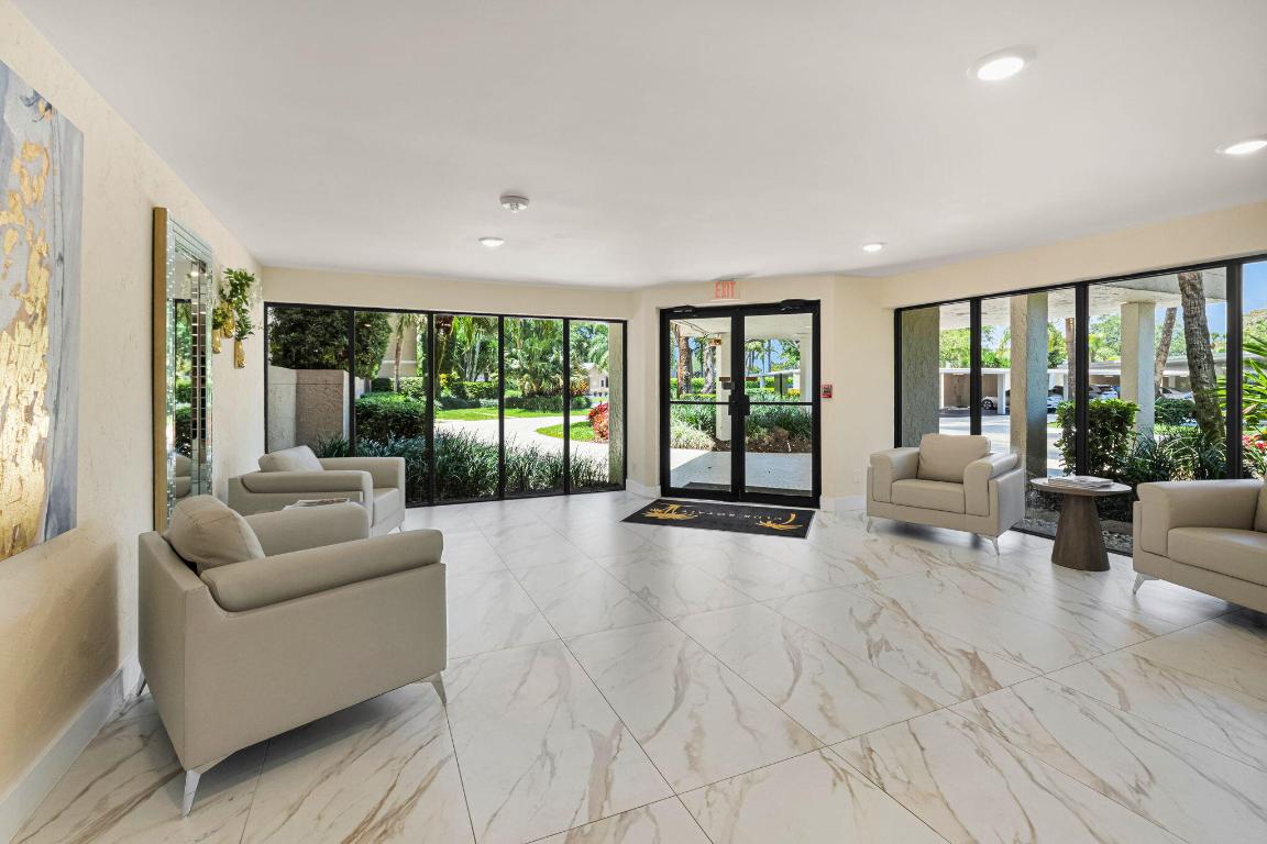 6562 Boca Del Mar Drive 523, Boca Raton Unit: 523