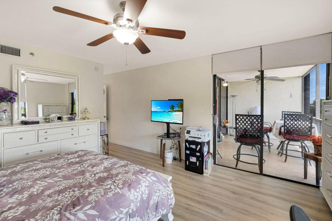 6562 Boca Del Mar Drive 523, Boca Raton Unit: 523