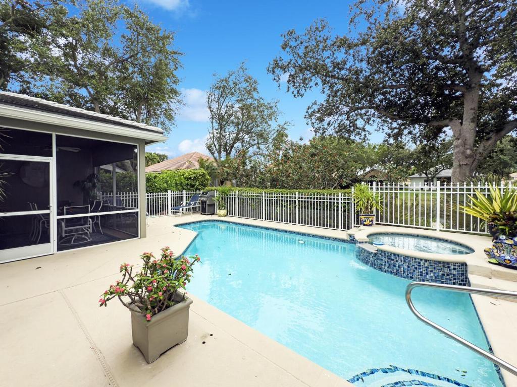 13651 Weyburne Drive, Delray Beach