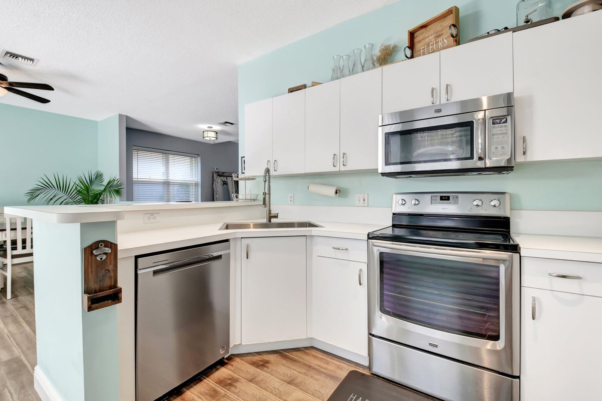 7989 Lakewood Cove Court, Lake Worth