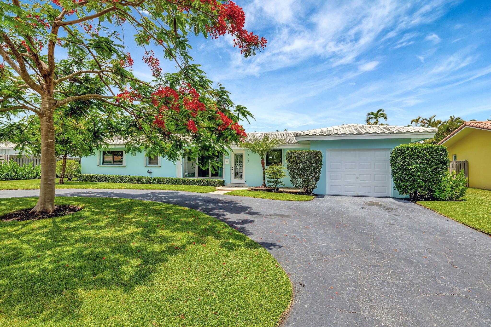 1233 SE 12th Terrace