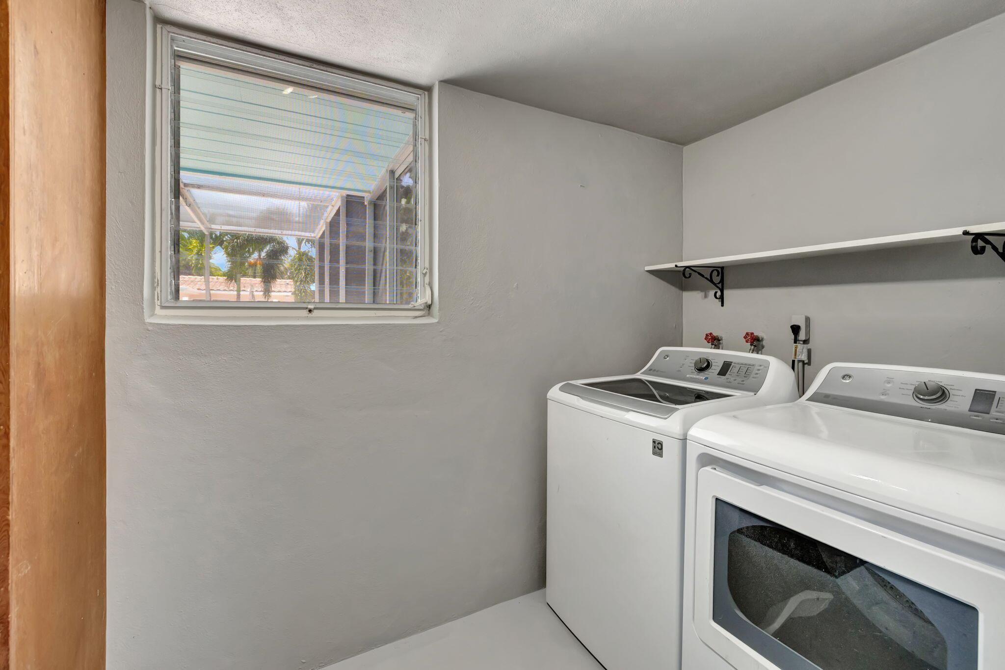 1233 SE 12th Terrace