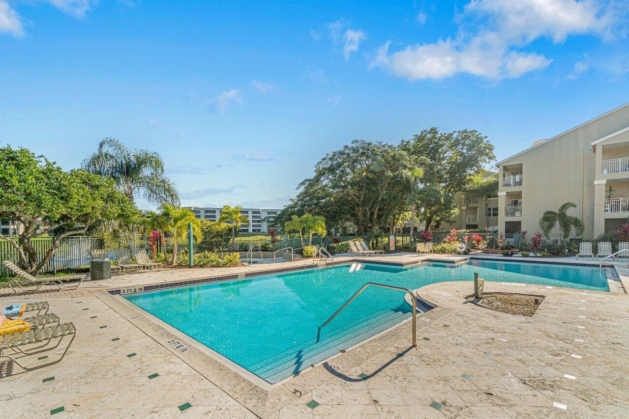 1825 Palm Cove Boulevard 7-307